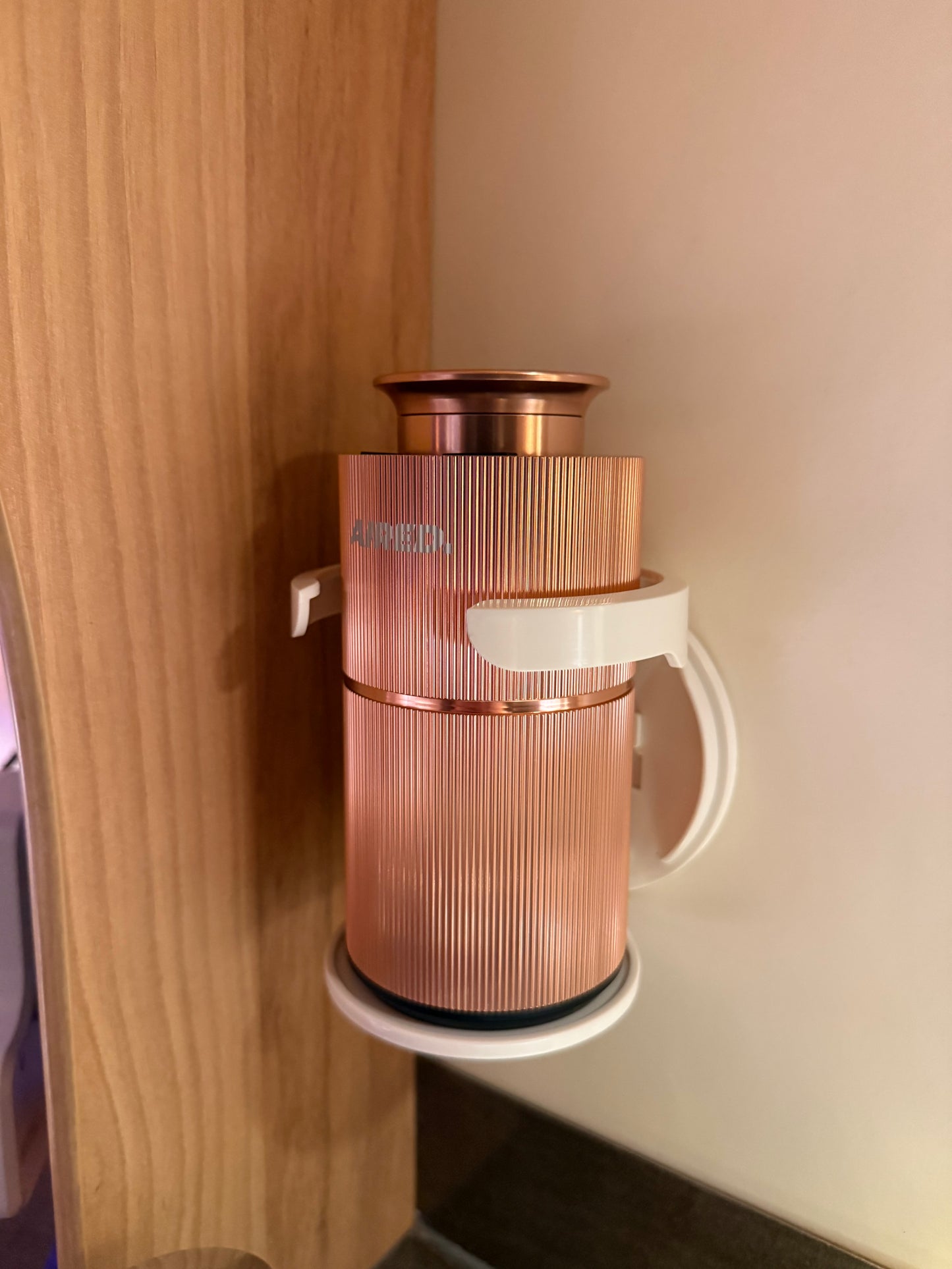 AIRED. Caravan / Campervan / Motorhome Travel Adhesive Wall Holder